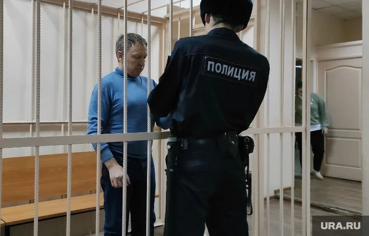 Александра Нестерова (на фото) и Андрея Белимова вернули в СИЗО. Фото: Анна Холмова © URA.RU