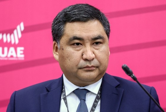    Данияр Амангельдиев