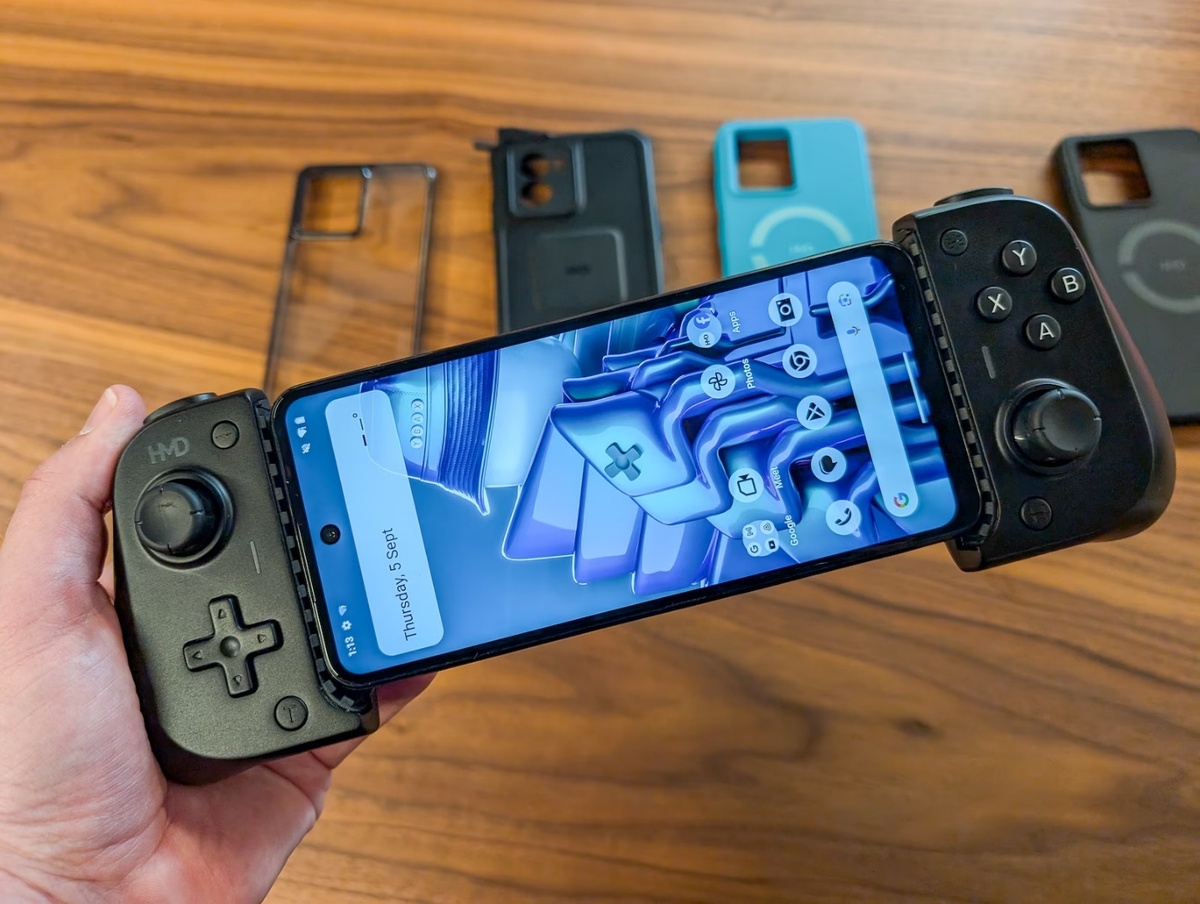 Комплектация смартфона HMD Fusion