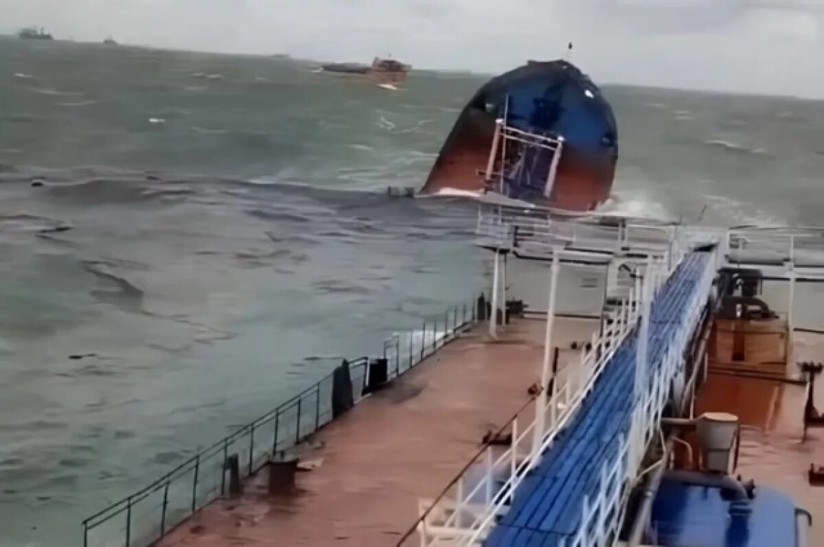    В Черном море эвакуировали экипаж «Волгонефть 239»