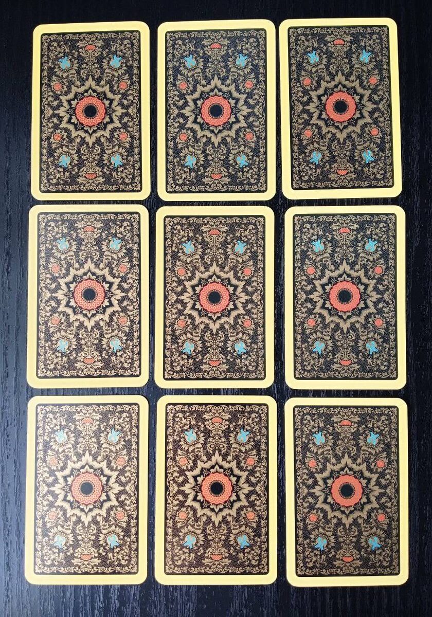 Счёт идёт слева направо сверху вниз