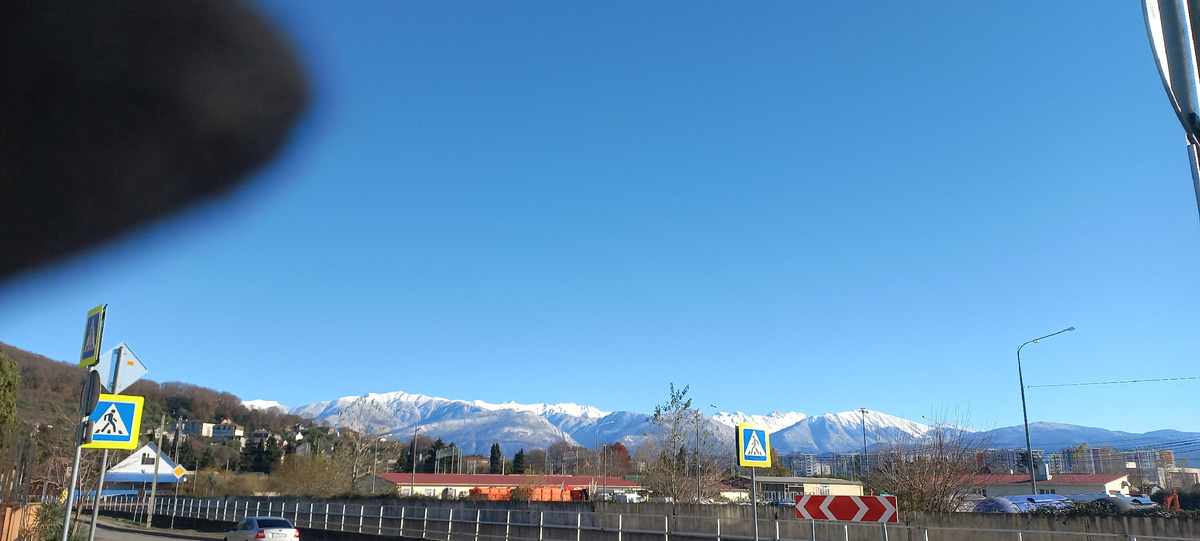 Ну как без пальца)