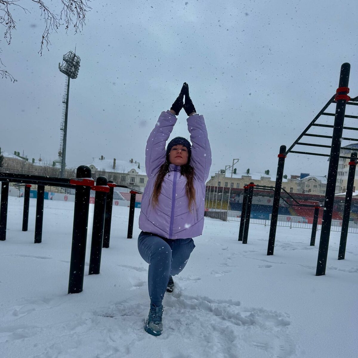 Поза Воина I