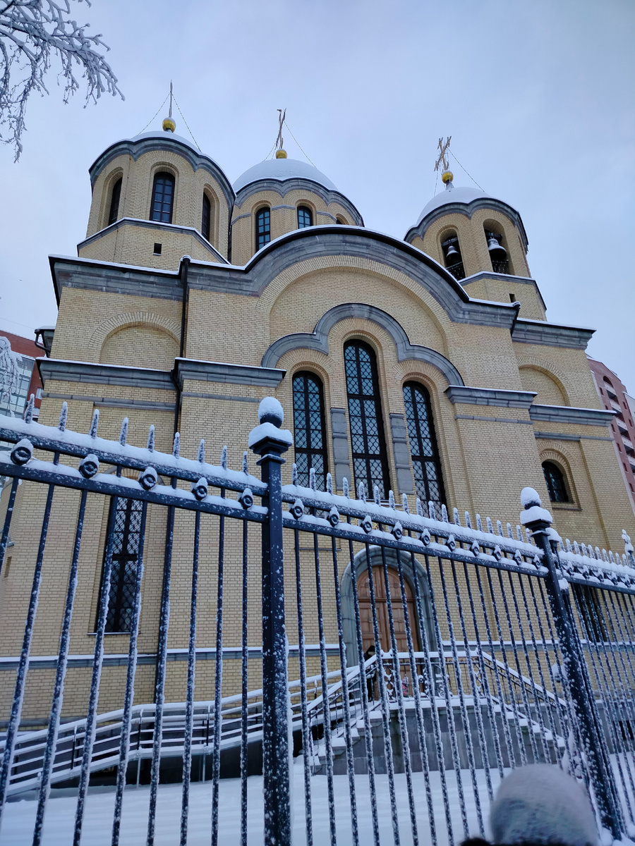 Храм Рождества Христова на улице Коллонтай