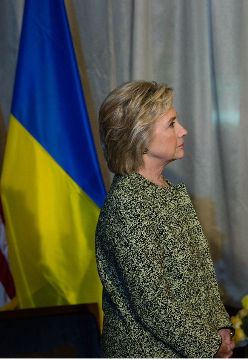 Объясняющее подоплеку многогого интревью Клинтон до сих по висит на сайте канада ABC News