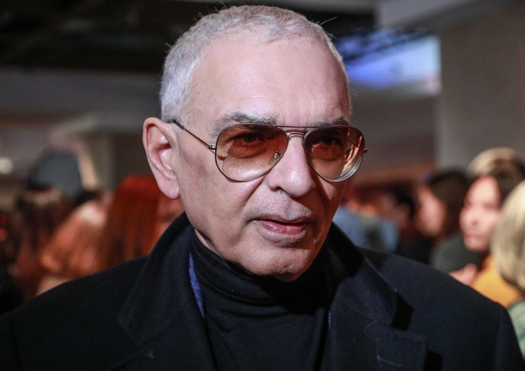 Карен Шахназаров