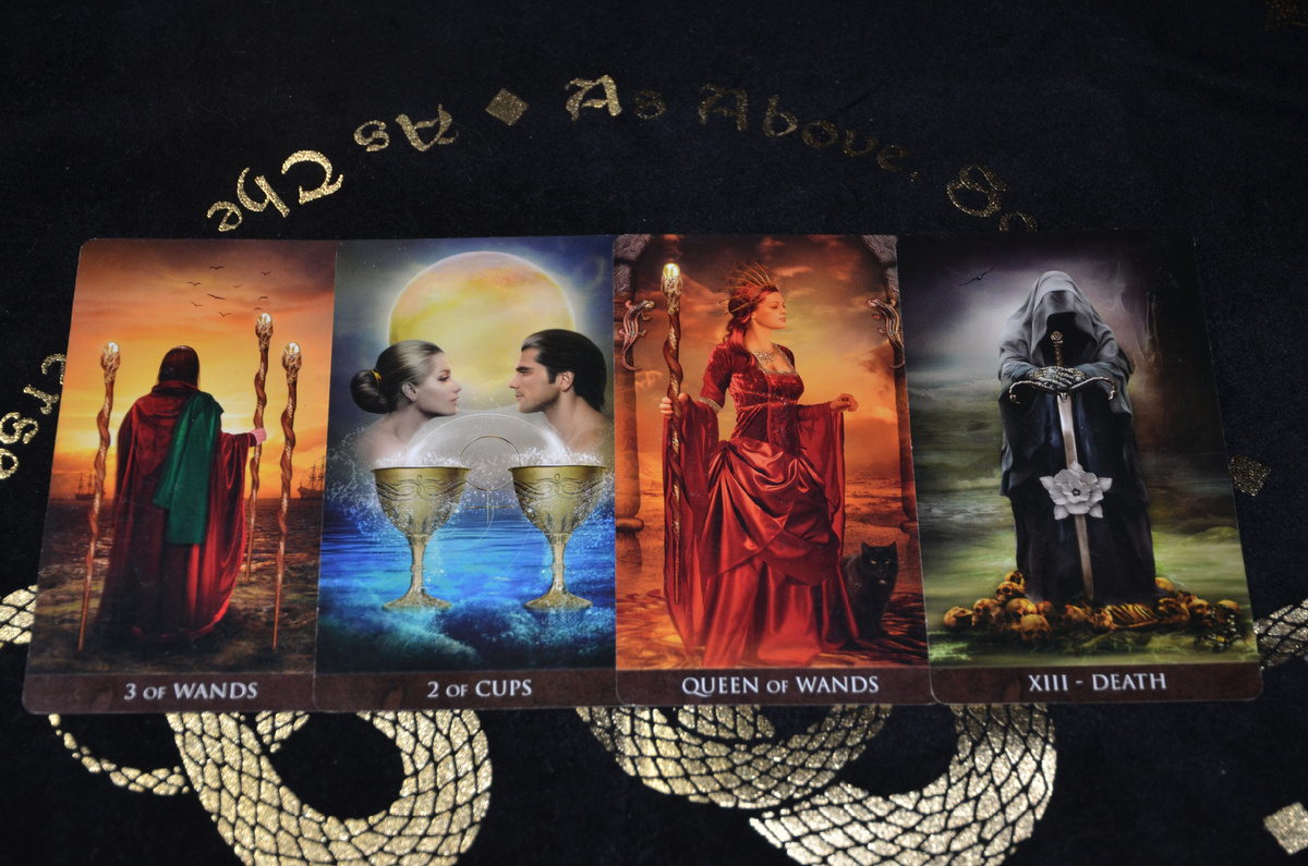 Таро расклад: Ситуация между вами на данный момент.