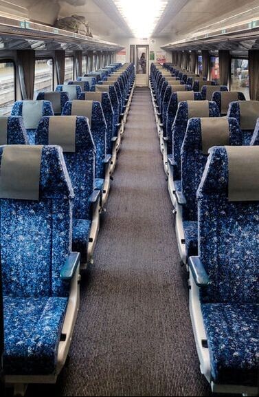 Вот так вагон выглядит внутри (фото из сети).