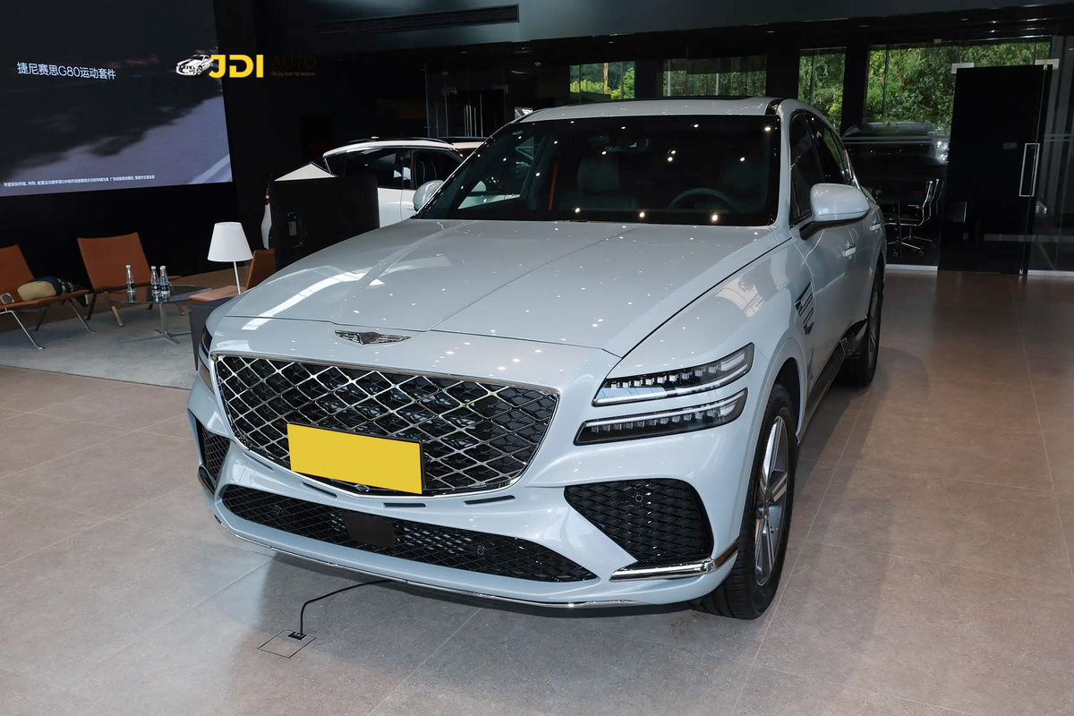 Внешний вид Genesis GV80 в 2025г.