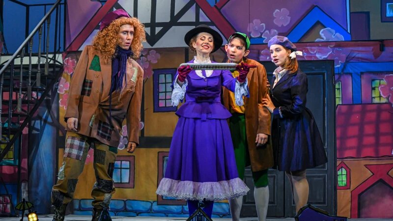     Спектакль "Мэри Поппинс, до свидания!" в Музыкальном театре. Виктория Паршкова.