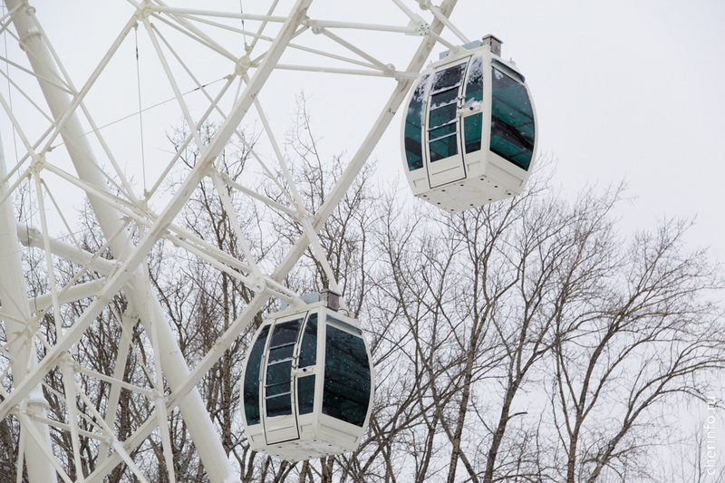    Об этом сообщает компания-подрядчик. На аттракционе уже установили кабинки.