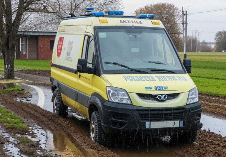    Отсутствие дороги стало причиной смерти нескольких человек в воронежском селе сгенерировано ИИ GigaChat