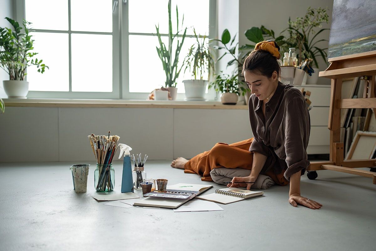 Рисование по памяти — полезное упражнение для повышения нейропластичности. Источник: Shutterstock📷
