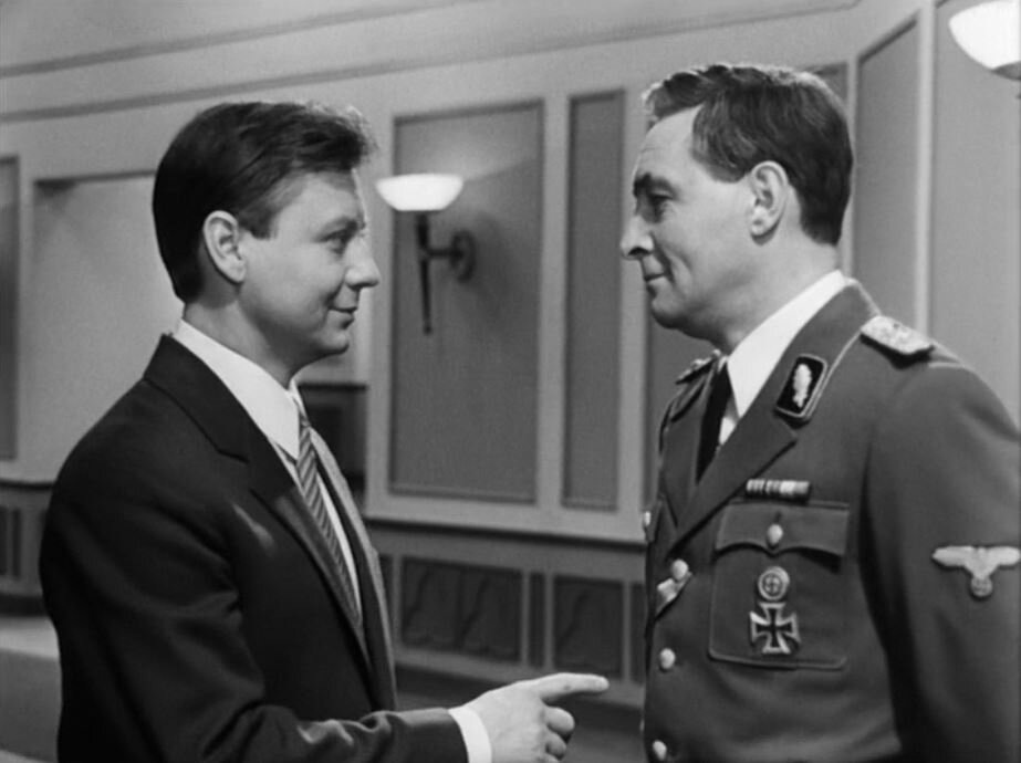 Кадр из фильма СССР «17 мгновений весны»