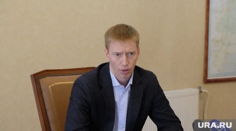 Максим Першиков был вязт под стражу в зале суда. Фото: Вячеслав Егоров © URA.RU