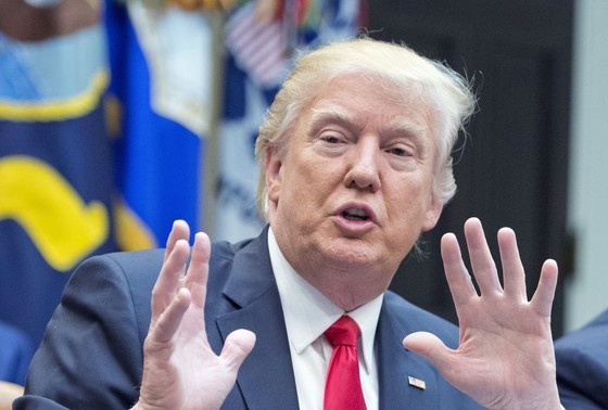    Дональд Трамп