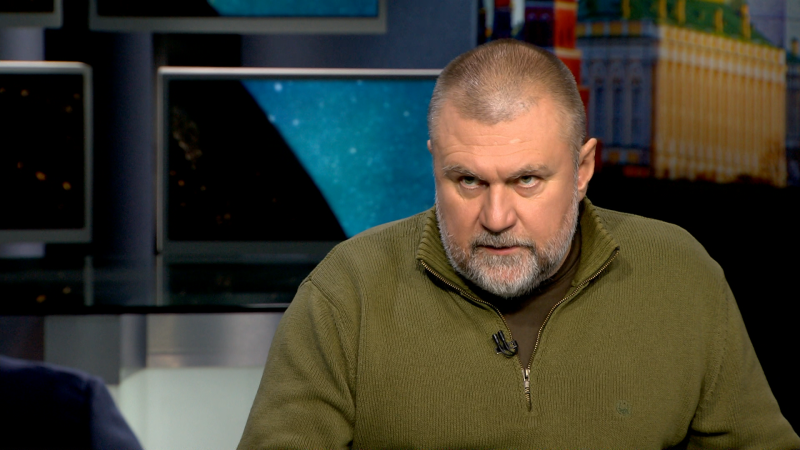    Кирилл Кабанов обозначил конечную цель бенефициаров бесконтрольного завоза мигрантов. Тем самым враги пытаются разрушить нашу страну изнутри. Фото: Царьград