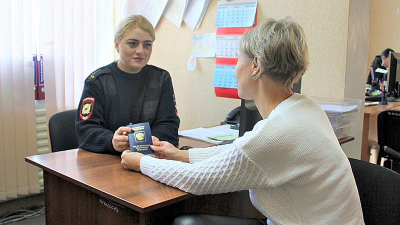    Полицейские Курганинского района провели мастер-класс по использованию портала "Госуслуг"