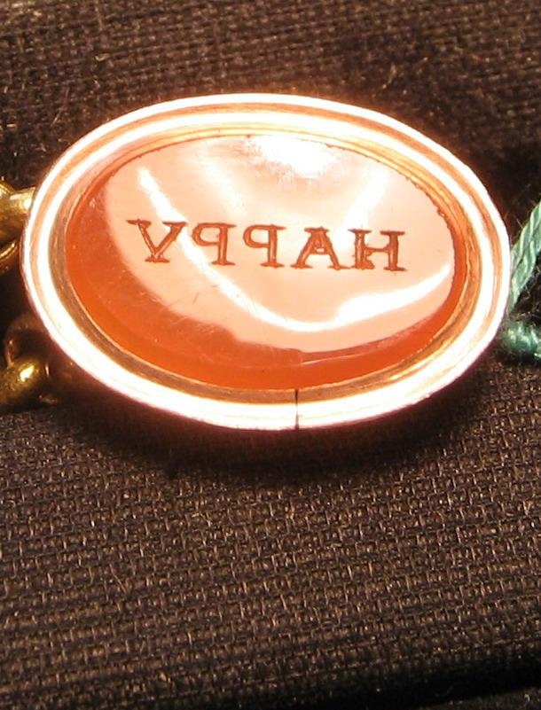 Инталия: печатка с пожеланием счастья
Инталия: печать с пожеланием счастья. Европейская глиптика. Англия, конец XVIII — начало XIX в. Государственный Эрмитаж