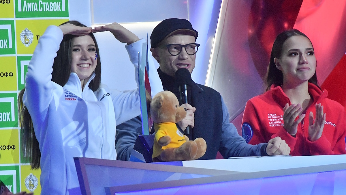 Алина Загитова и Камила Валиева. Фото: Владимир ВЕЛЕНГУРИН, КП