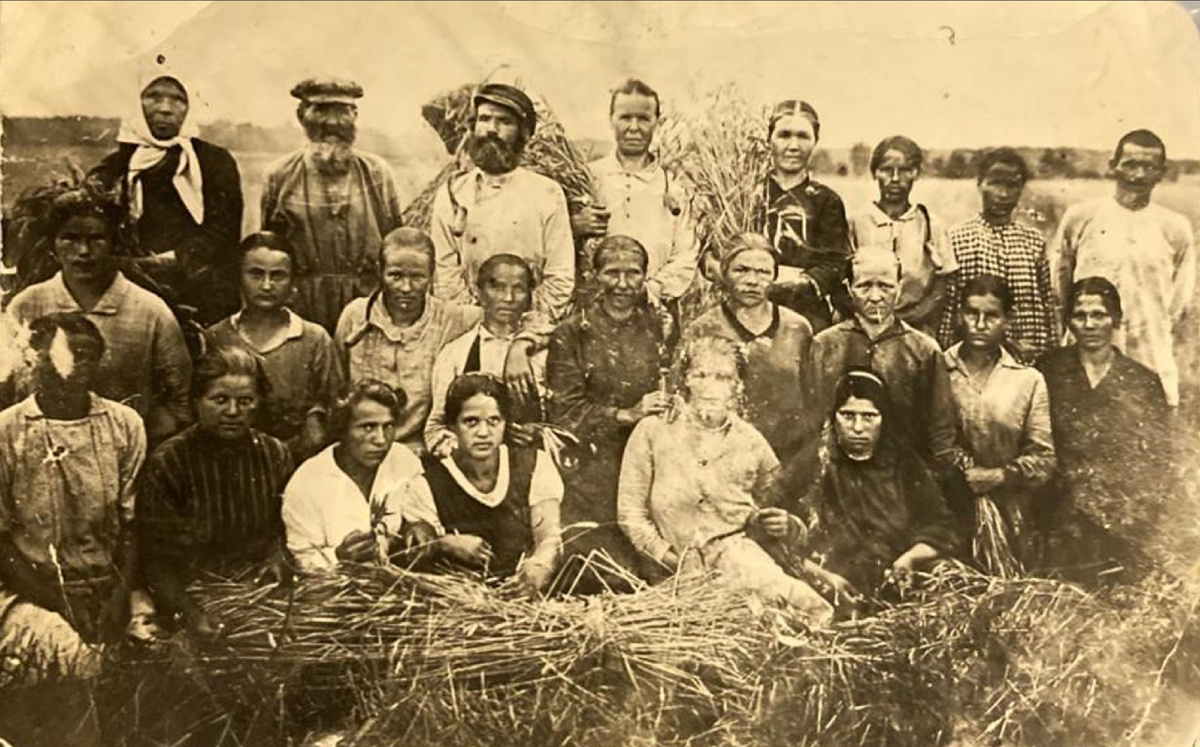 Товарищество по совместной обработке земли деревни Путятино. 