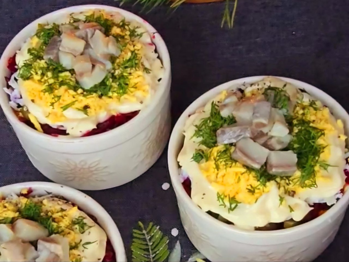 Новогодние рецепты 2025. Селёдка. Салаты. Рецепты салатов.