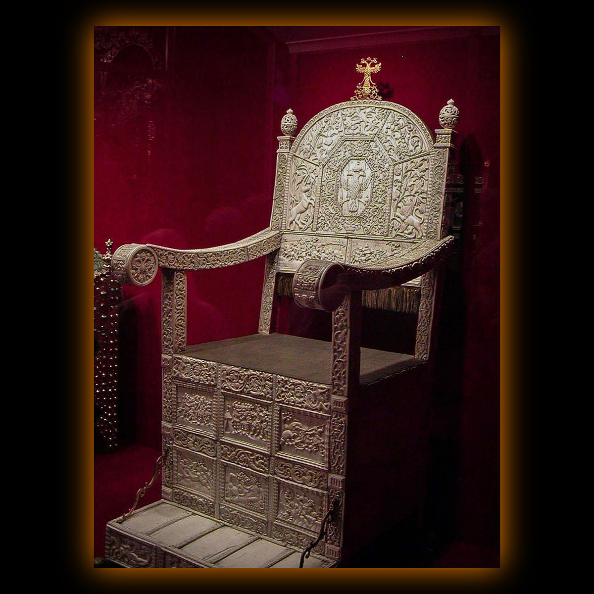 Трон Ивана IV