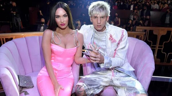    Меган Фокс и Machine Gun Kelly, фото: super.ru