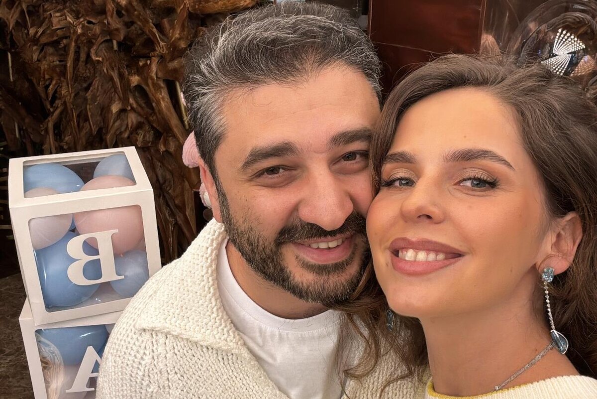    Сарик Андреасян и Лиза Моряк на вечеринке Социальные сети