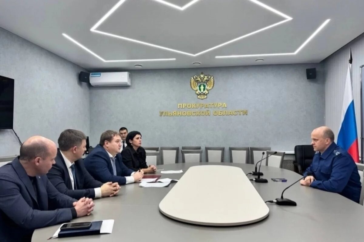    Мэр Ульяновска получил предостережение из-за нехватки снегоуборочных машин