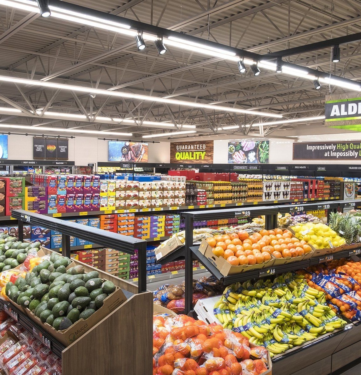 Из открытых источников в интернете. Продуктовый магазин в Германии.