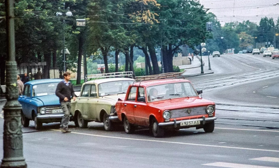 Подборка из 15 тёплых фотографий и СССР: Такова была жизнь в Советском Союзе