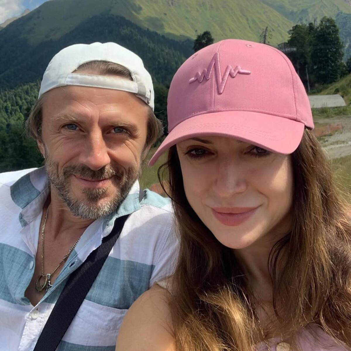    Маргарита Дробязко и Повилас Ваганас Социальные сети