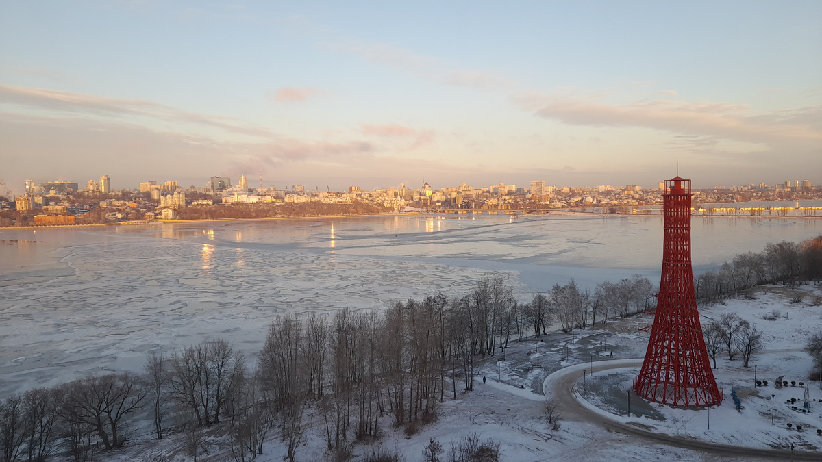 Это просто для иллюстрации - зимнее воронежское утро из окна