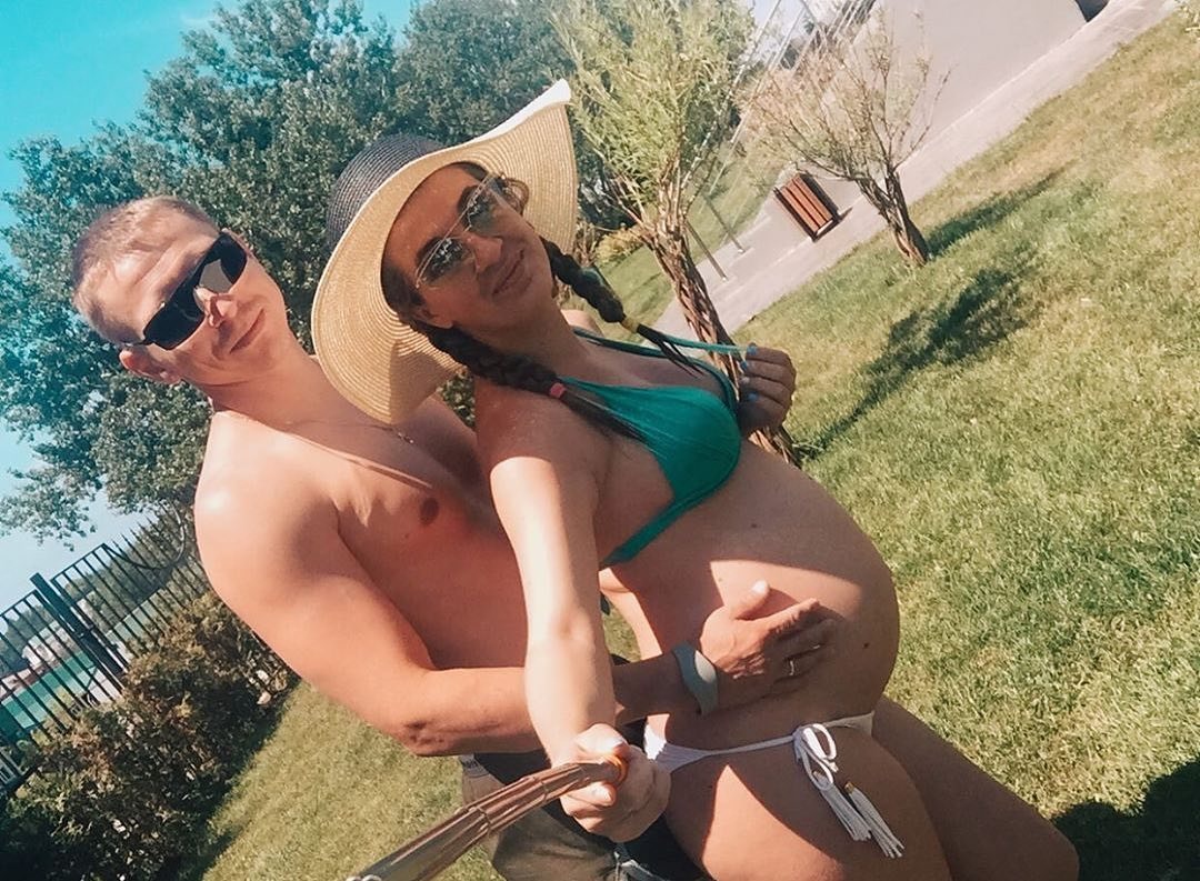 За неделю до родов мы вообще отдыхали на море - в 1.450 км от дома 🙈