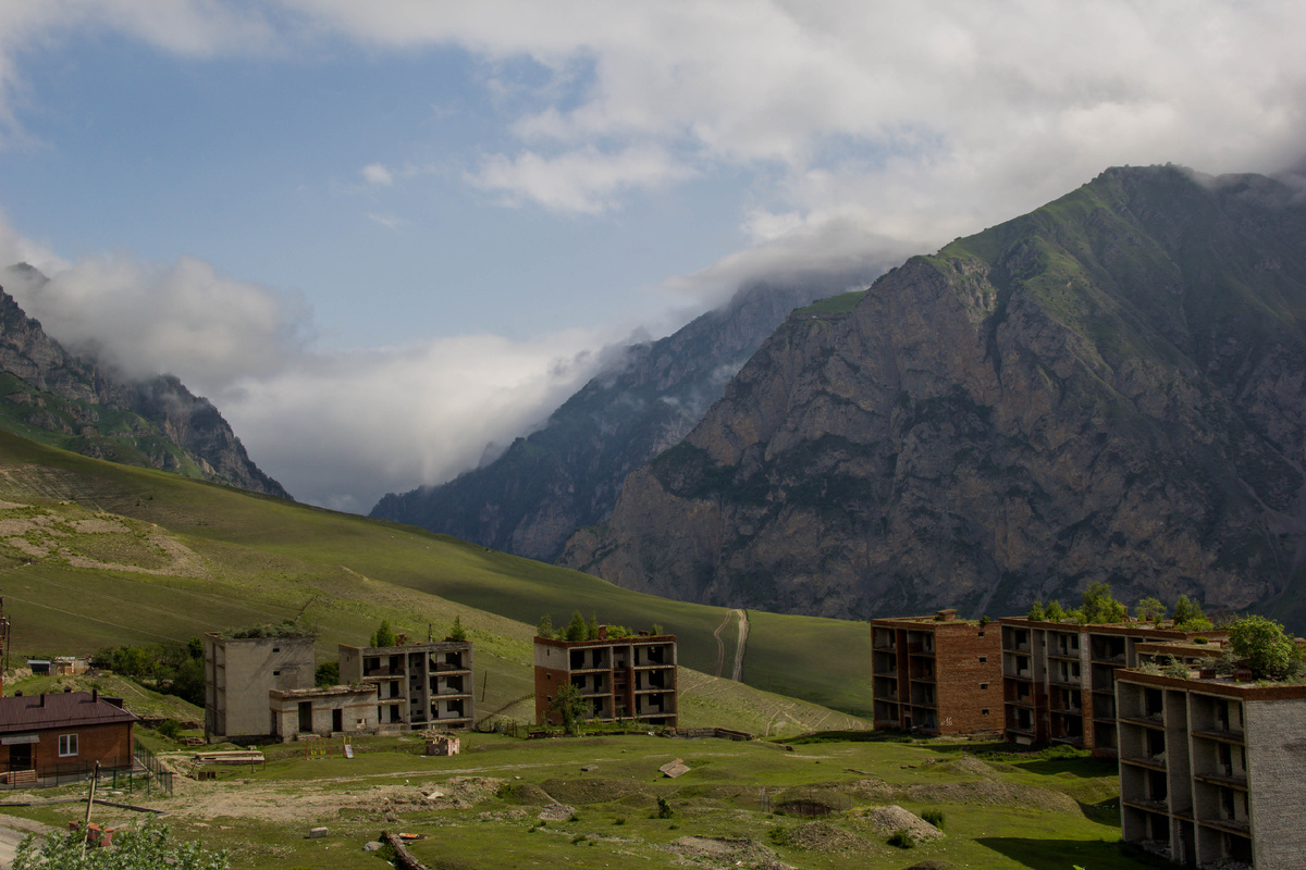 Кармадонское ущелье