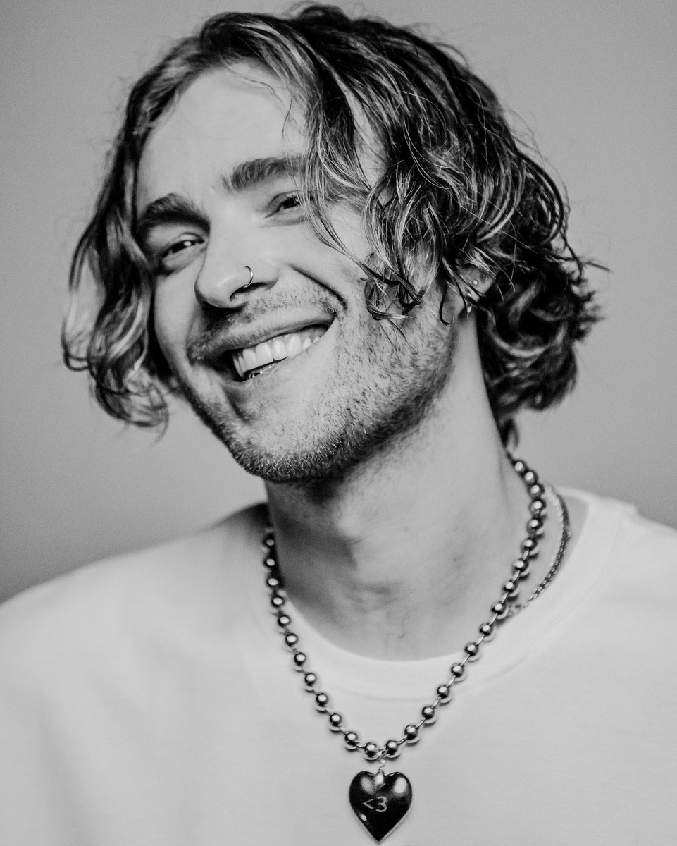 Источник: сообщество Егора Крида во "Вконтакте"