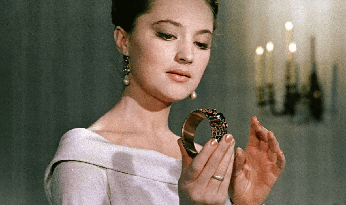 кадр из фильма "Гранатовый браслет" 1964 года, Режиссёр Абрам Роом