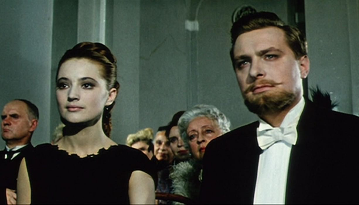 кадр из фильма "Гранатовый браслет" 1964 года, Режиссёр Абрам Роом