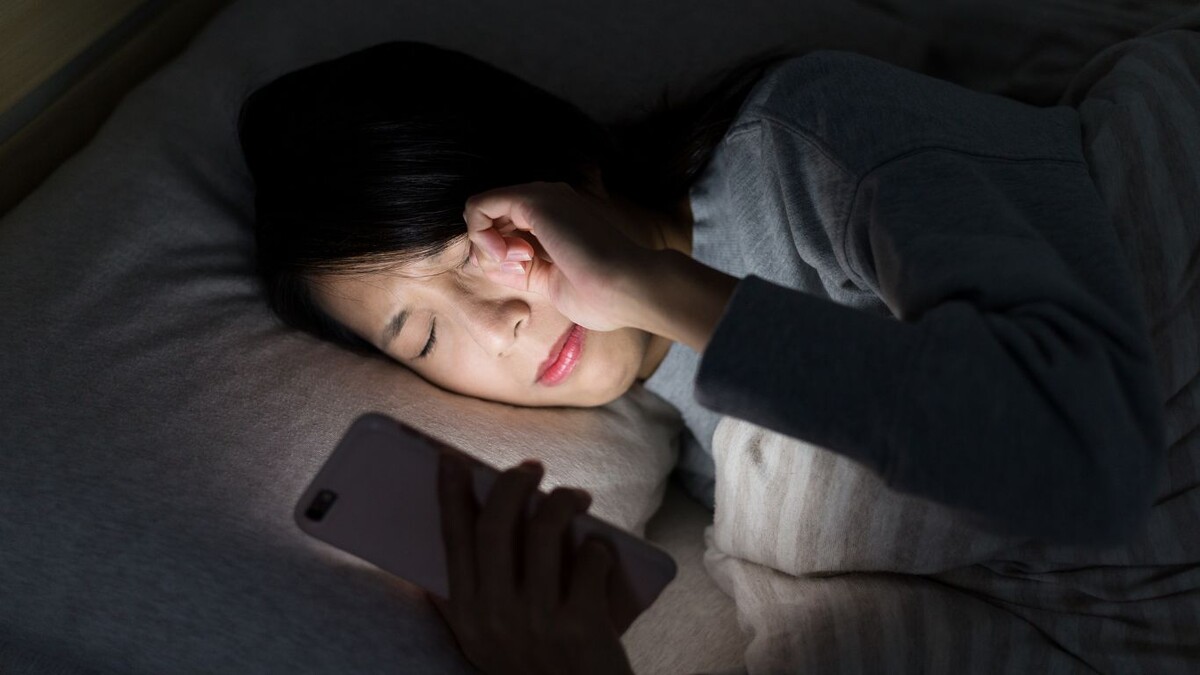 Минусы технологий: почему гаджеты мешают спать?
