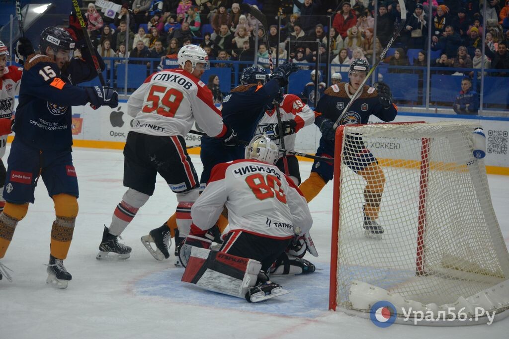    Сегодня ХК «Южный Урал» в Альметьевске сразится с командой «Нефтяник»