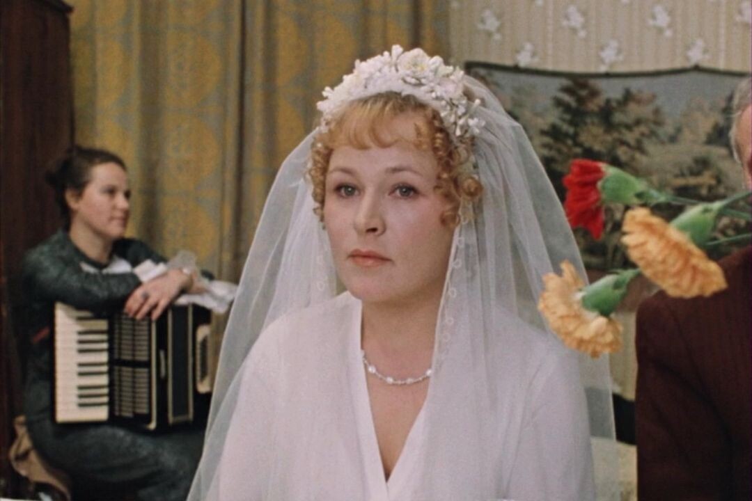 Стопкадр из фильма "Москва слезам не верит"