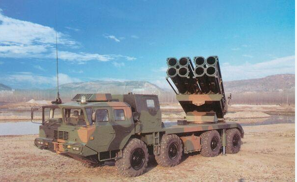 Китайская 370-мм РСЗО PHL-16