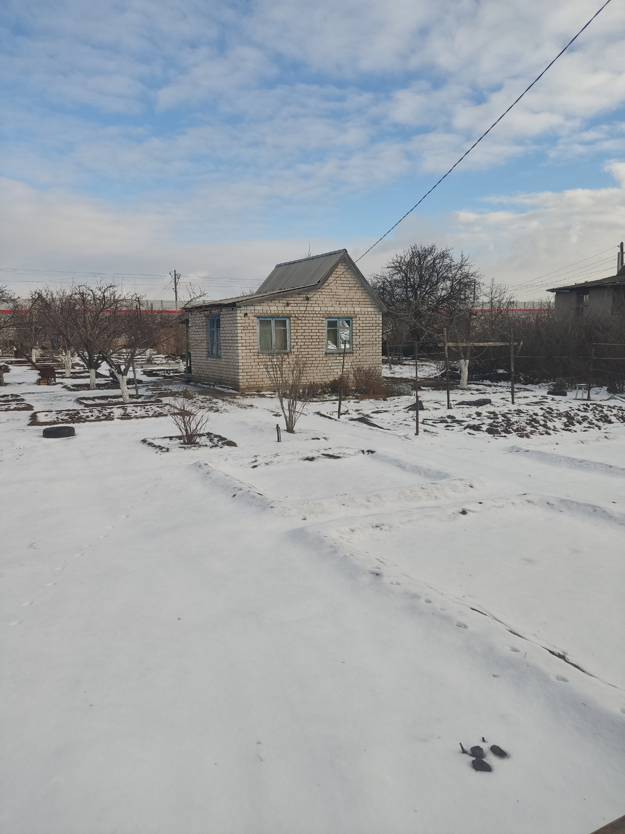 Дача в снегу