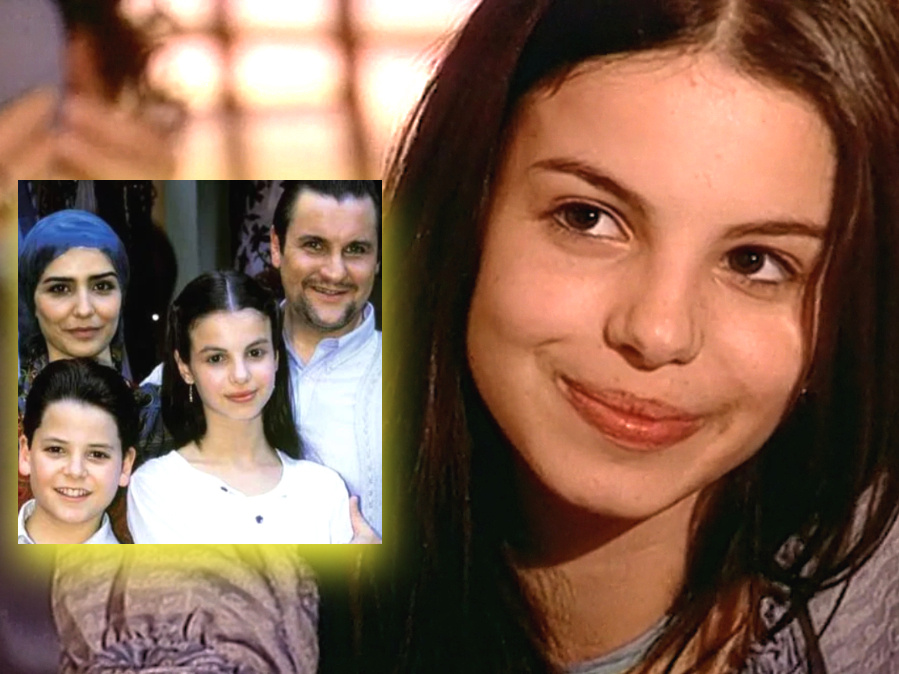 Стефани Бриту стала звездой после роли Самиры. Ей было всего 14. Фото: кадры сериала "Клон"