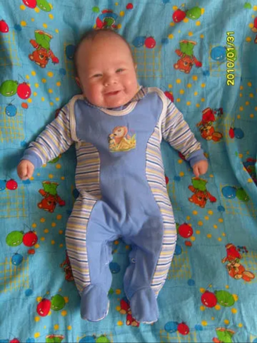 1 месяц мужичку. 