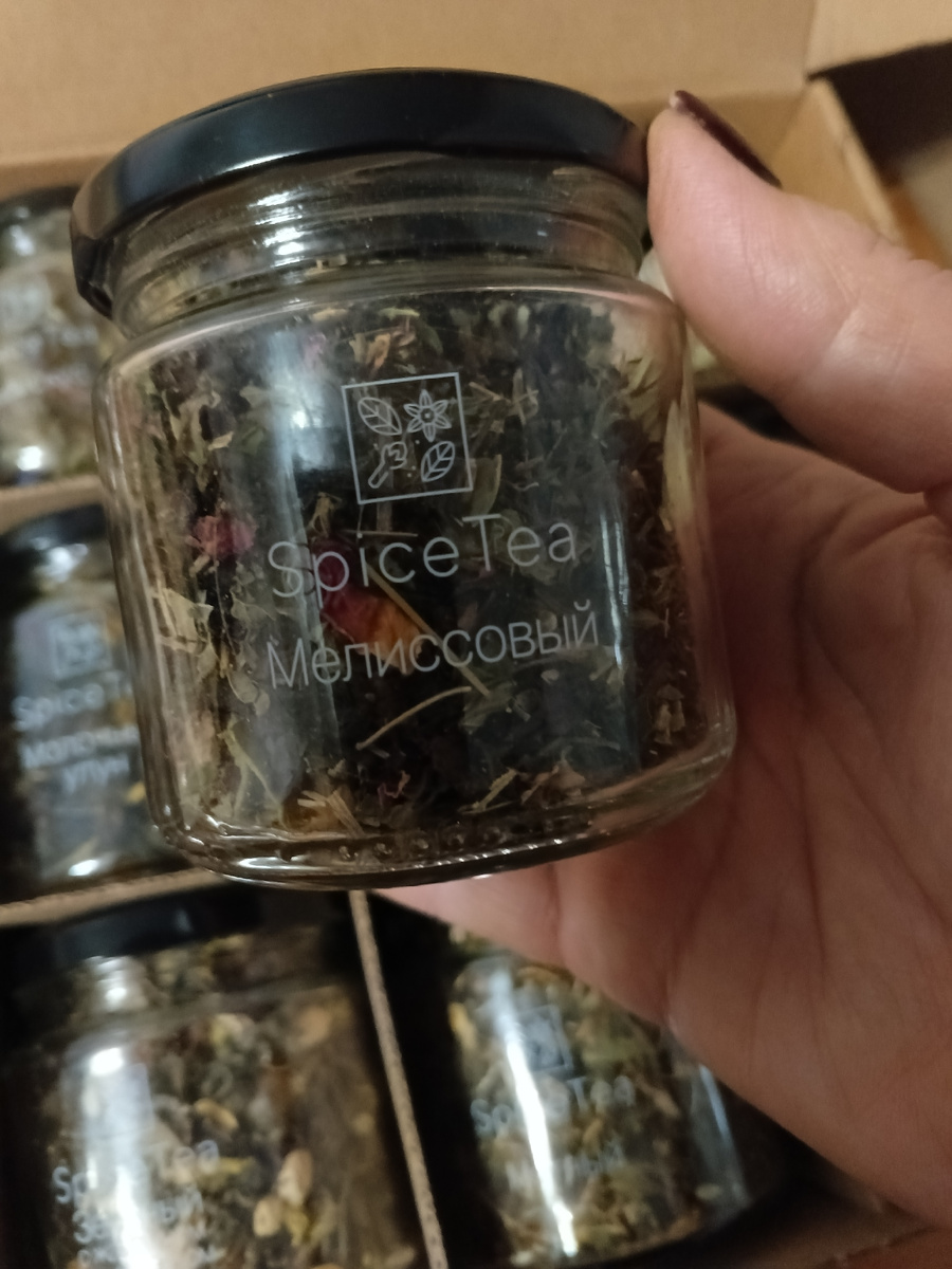 Фото автора, пью вечером. Чтобы быть абсолютно спокойной👌