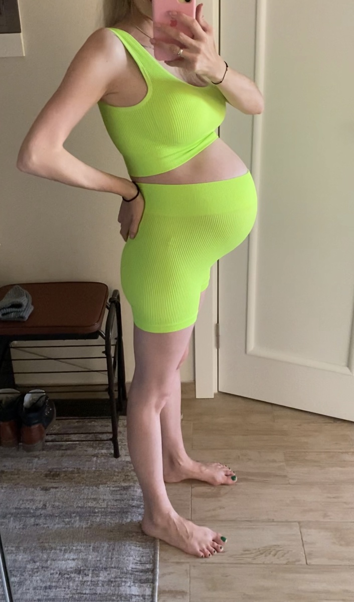 такой я была за пару недель до родов