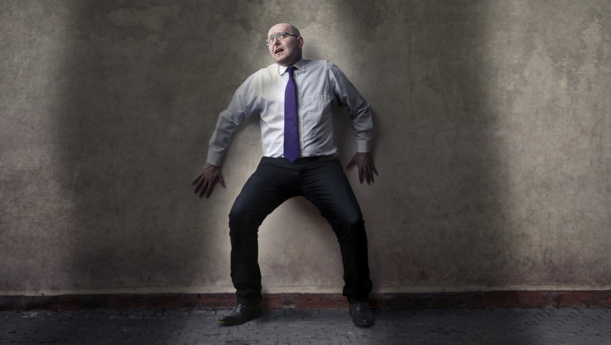 Для чего судебный пристав вызывает должника и что ему делать?