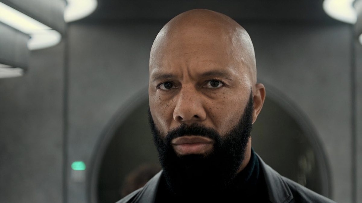 Кадр из сериала "Укрытие"